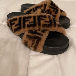 Fendi slides